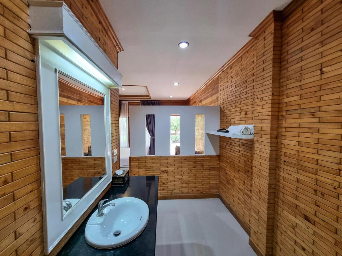Phuvara Boutique Aonang Ao Nang Esterno foto