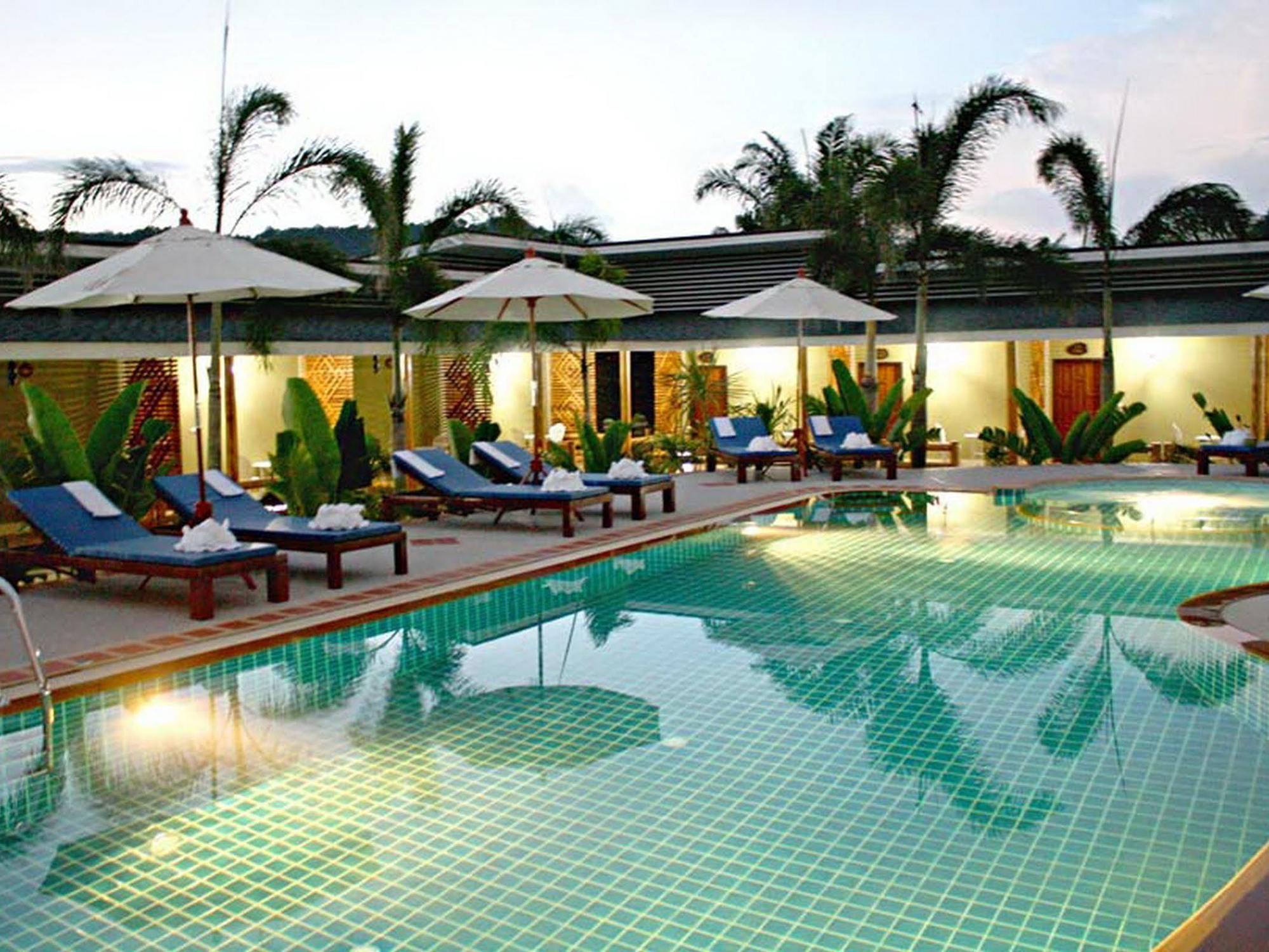 Phuvara Boutique Aonang Ao Nang Esterno foto